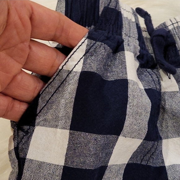 Jumping Beans boys size 4T checkered navy/white shorts - Picture 7 of 7